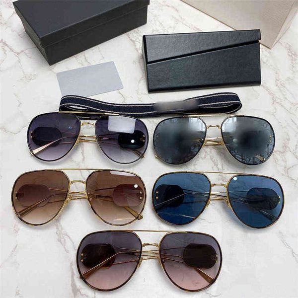 

d family glasses sunglasses net red same men and women face small luxury eyewear movement, White;black