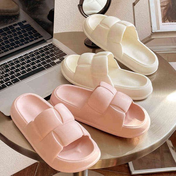 

new selling home fashion slippers women summer highend shit sense petal sandals slippers outer wear couple sandals wholesale t220728, Black
