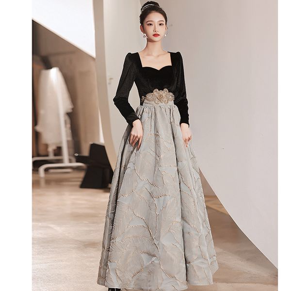 

2022 black luxury prom dresses vestidos de fiesta sheer neckline long sleeve evening dresses lace appliques beaded a-line quinceanera dresse, Black;red