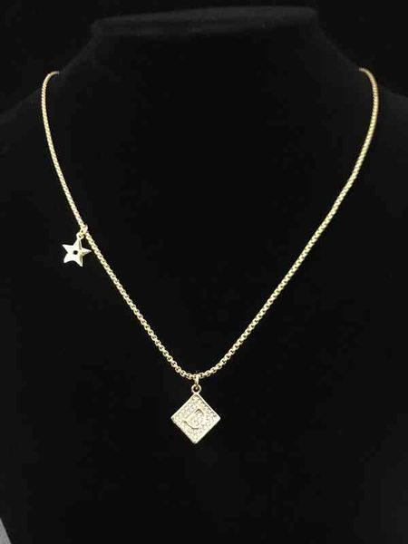 

2022 women's fashion all-match high-quality new personality necklace brand wholesale dijia letter diamond dice sugar square clavicle ch, Silver