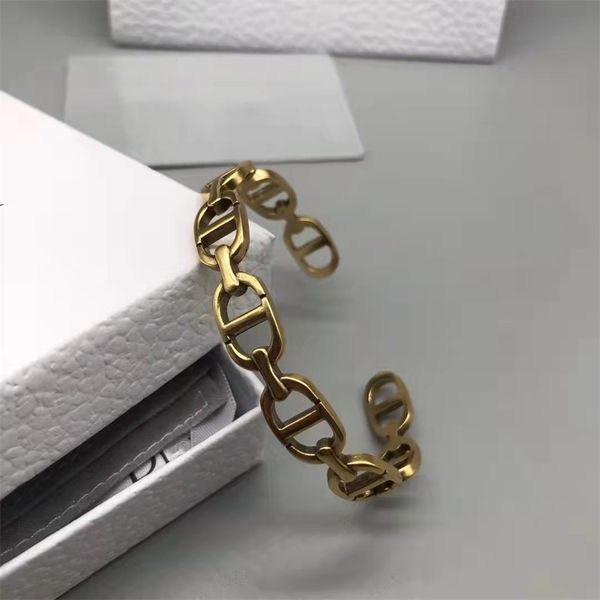 

84% off factory storeconnection women's simple hollow open bracelet, Black