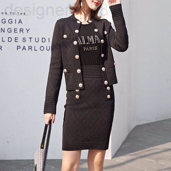 

women's knits & tees designer fashion knitted suit 2019 spring and autumn new royal sister style cardigan button skirt two-piece set v2, White