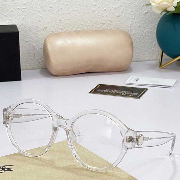 

trendy men's women's sunglasses well-known brand designer models personality versatile oval frames with logo temples des lunettes, White;black