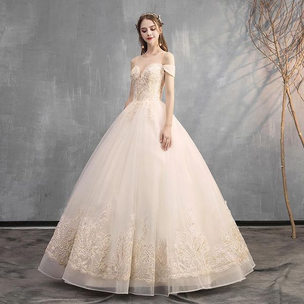 Andere Brautkleider Ballkleid Champagner O-Ausschnitt Kleider Spitzenapplikation Super Fairy Bride Kleid Plus Size Suknia SlubnaAndere