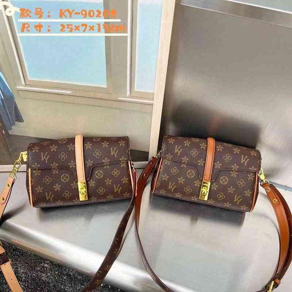 

kuya ky old flower high sense literary style temperament light mature ins versatile fashion menger bag