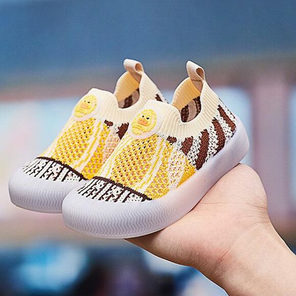 

autumn 2022 new children's fashion men's baby sneakers girls' sports shoes small and medium-sized children net shoes trend, Black;red