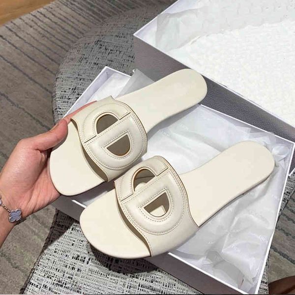 

dress shoes d family slippers with yuan standard cabinet goods women wear net red cd letters ins pig nose leisure beach flip flops, Black