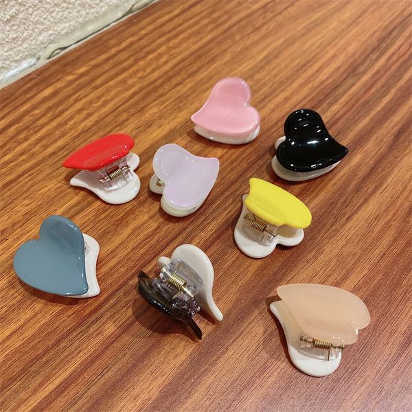

2.4 cm women mini size love shape hair claw clamp multi color acetic acid alloy side edge hair clip europe girl head wear heart ponytail hai, Slivery;golden