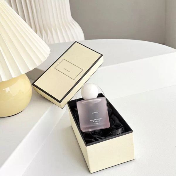 

the latest women perfume in stock sakura cherry blossom 100ml parfum men cologne with good smell fragrance spray fast delivery