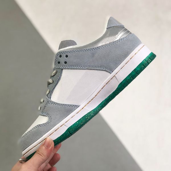 

2022 sb disrupt men running shoes og cny game royal black white grey championship grey summit ghost blue gum women low sneakers 36-45