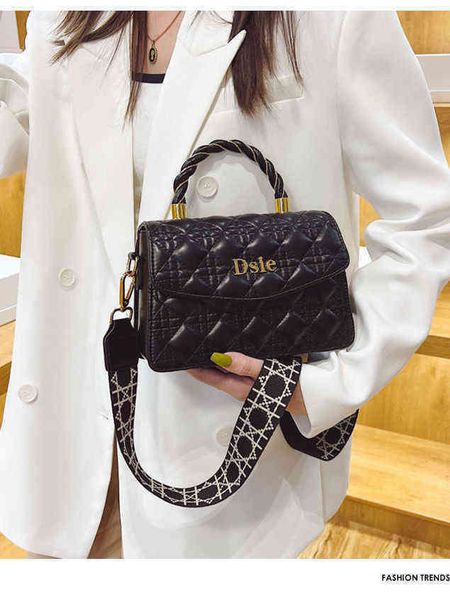 

fashion bag women's 2022 new fragrant wind rhombus wide strap small square porta