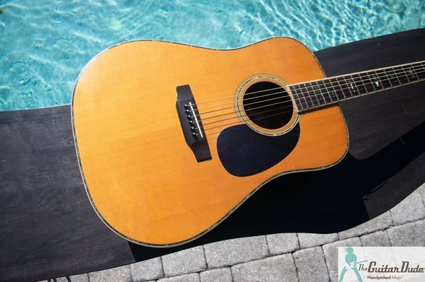 

morris w-40 square shoulder dreadnought - 3-piece back guitar