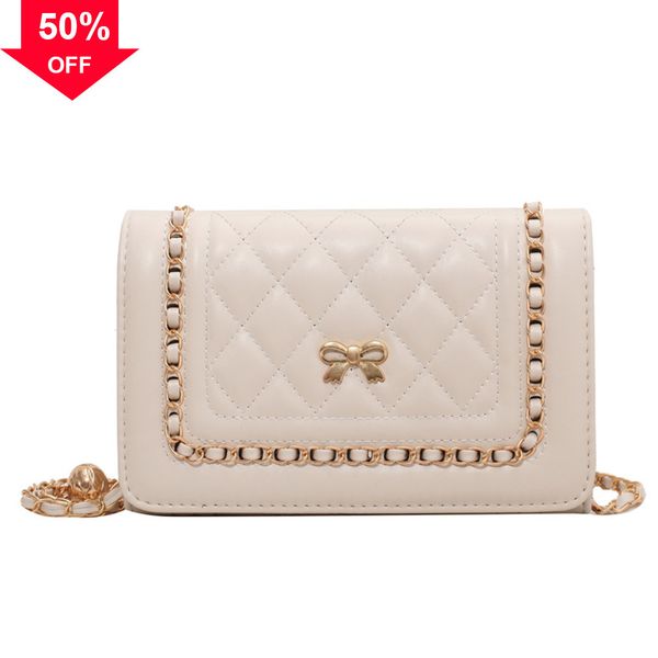 

popular chain texture small new fashion trend personalized mobile female female hs shoulder handbags in trendy underarm