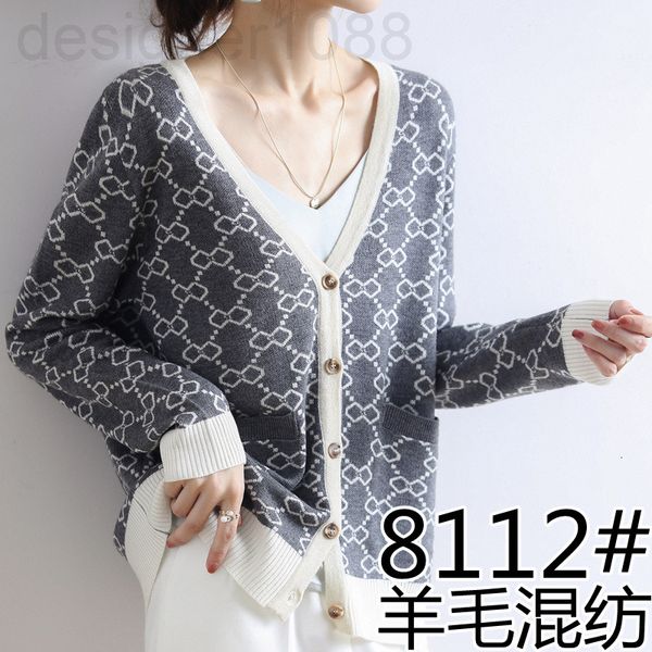 

women's sweaters designer 8112# jacquard v-neck diamond sweater autumn xiaoxiangfeng knitted cardigan women's lazy loose color mat, White;black