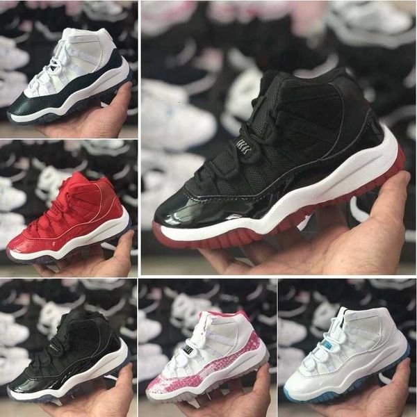 

11s 1s kids basketball shoes tie dye smoke grey union 1 concord cap gown bred 11 girls boys trainers outdoor sports sneakers