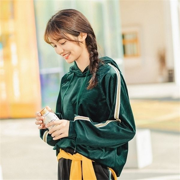

inman winter fashion personality hooded draw string velvet mosaicstripe losse short fleece coat y200915, Black