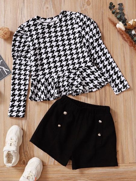 

girls houndstooth and double button shorts she, White