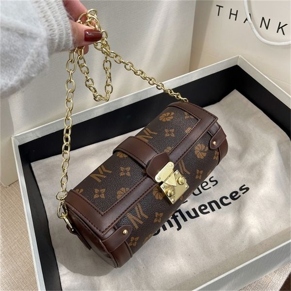 

factory online sales net red cylinder female 2022 new fashion korean version foreign style printed single shoulder messenger chain pillow ba