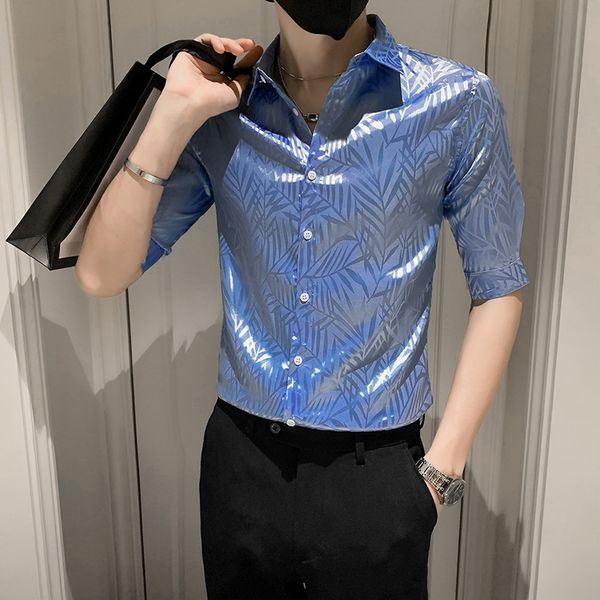 Camicie in raso liscio azzurro per abbigliamento elegante in seta da uomo Abbigliamento da festa Royal Blue Club 2022 Camicetta alla moda estiva Vestibilità slim