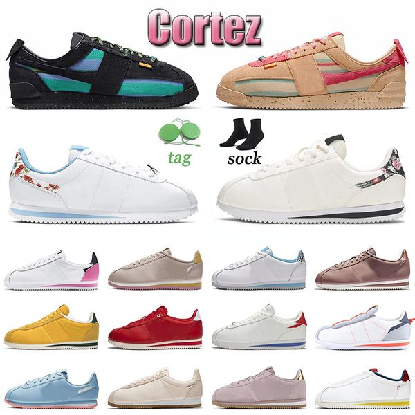 

classic 2022 cortez running shoes sesame lemon frost union x off noir smoke grey light bone women men trainers runners sneakers forrest gump