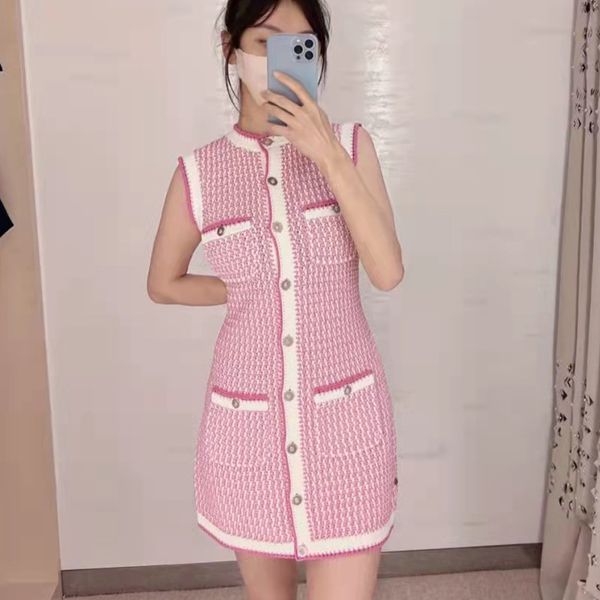 

25 2022 spring summer brand same style dress sleeveless pink black kint empire fashion womens clothes crew neck changji