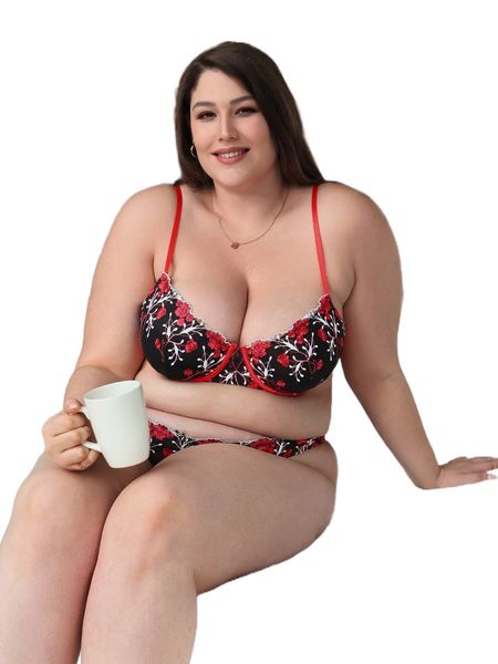 

plus floral embroidered underwire lingerie set 80dh#, Black;white