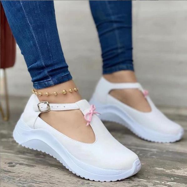 Sandálias feminino plataforma plana apartamentos pretos vermelhos de renda rosa Up Trendy 2021 Primavera verão Mulher Sapatos casuais Creepers Zapatos de Mujer