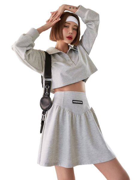 

dazy polo neck drop shoulder crop sweatshirt & patch detail skirt b4ty#, White
