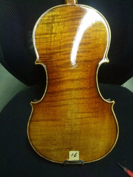 

maste 4/4 violin flamed maple guarneri model 1743 very nice tone no16