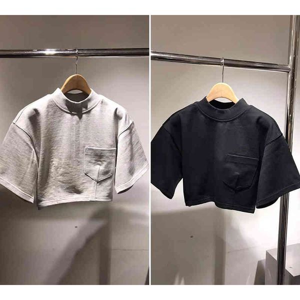 

women's t-shirt dang family casual round neck pocket t-shirt women's short loose thin niche design high waist sleeve summer, White