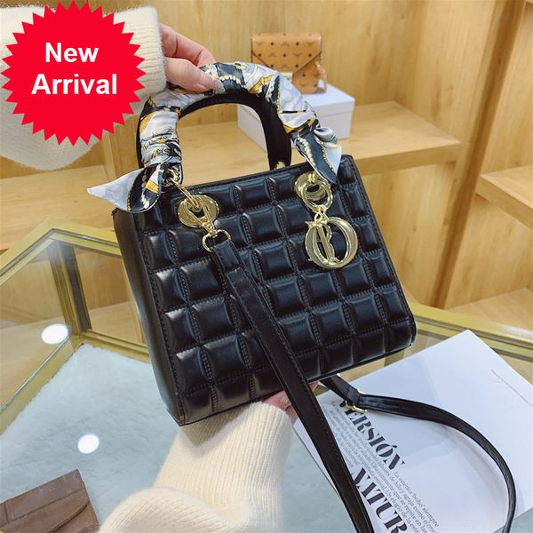 

tide brand wholesale princess diana portable silk lattice women's bag new versatile one messenger fashion trend shoulder crossbody bags