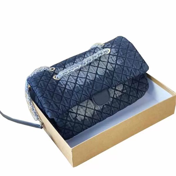 

22s womens fashion versatile totes bags blue white denim contrast color crossbody handbags designer shoulder bags large capacity double chai