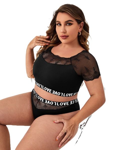 

plus letter graphic contrast lace wireless lingerie set 93u3#, Black;white