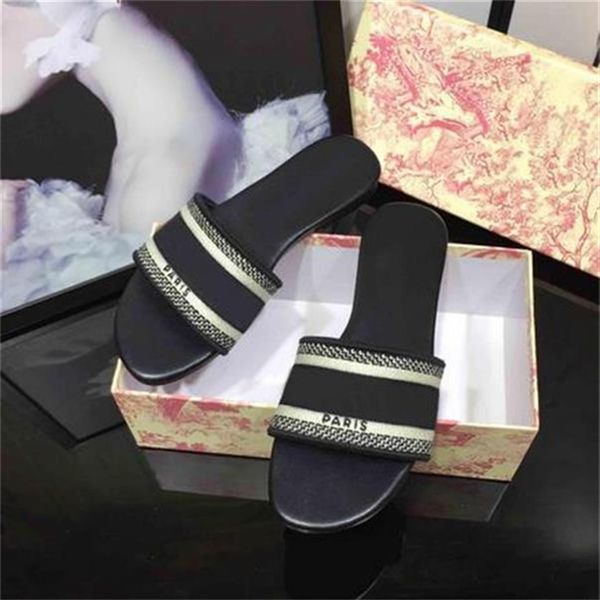 

2021 paris women luxurys designers sandals slippers fashion summer girls beach womens sandal slides flip flops loafers embroi2570, Black