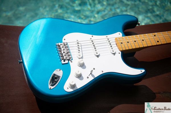 

st57-70tx '58 re-issue st- lake placid blue - cij electric guitar