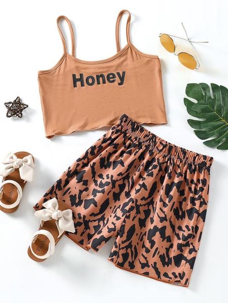 

girls letter graphic cami & allover print shorts she, White