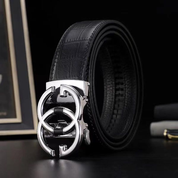 Cintos de luxo golfe masculino couro fivela automática cinto para jovens homens tendência versão coreana da personalidade menbelts