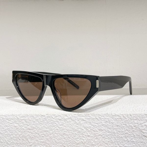 

sunglasses for men women summer 468 style anti-ultraviolet retro plate triangle full frame glasses random box, White;black