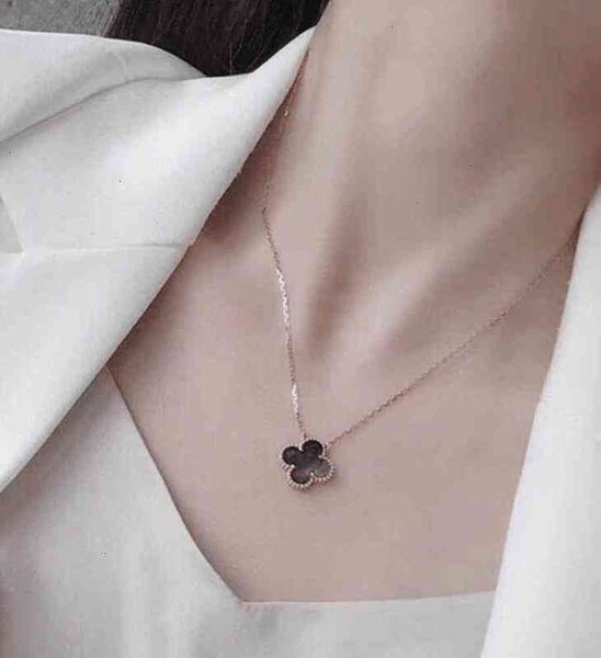 

fashion classic 4 clover necklaces pendants mother-of-pearl stainless steel plated 18k for women&girls linkaa17, Silver
