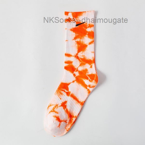 

classic men's fashion tie dyed socks hook brand men women long cotton sports high candy colour middle tube moisture absorption sock lux, Black