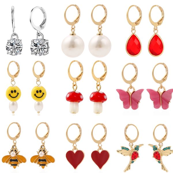 UPS beliebtes Ohrring-Set, einfache Ohrringe in Europa und Amerika, lächelndes Gesicht, Schmetterling, Pilz, weiche Keramik-Mini-Ohrringe
