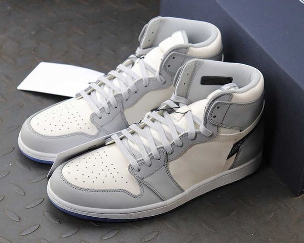 

global jumpman 1 1s basketball shoes high travis scotts white and dark gray mens women banned bred toe chicago men womens sport