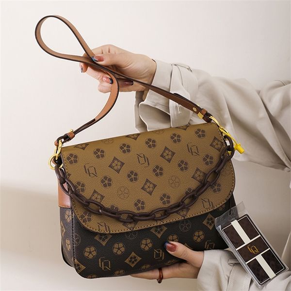 

purse large capacity bag women's winter trend new printed wide shoulder belt messenger bag chain handbag