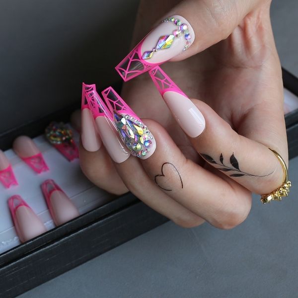 

pink french spider web gel luxury crystal fasle nails ballet art press on nails nude clear artificial coffin fake nails 220725, Red;gold