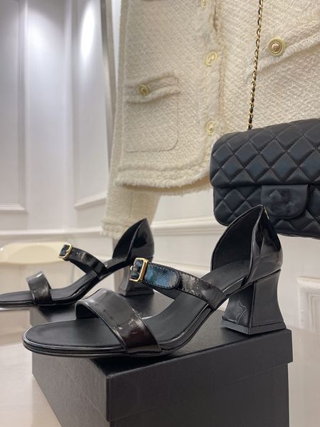

women sandals luxury high heels metallic laminate leather mid-heel sandal designer sandals summer beach wedding shoes 0513, Black