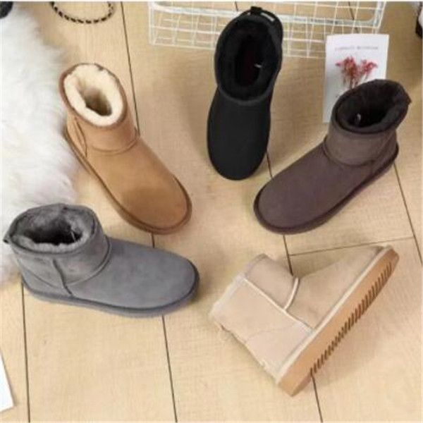 

2022 classic design u5854 short mini women's snow boots women's boots keep warm boots sheepskin leather belt card dust bag, Black