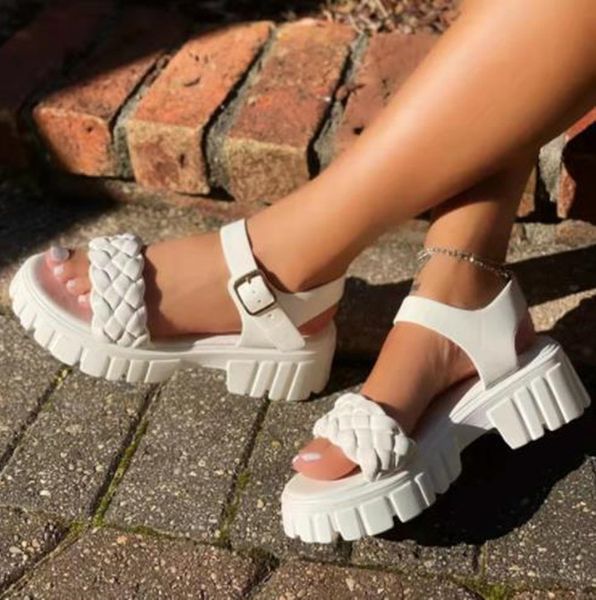 

summer new plus size sandals women's platform buckle beach shoes 36-43, Black