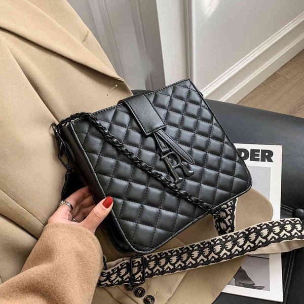 

large capacity bag female autumn and winter new fashion lingge small square versatile net red single shoulder msenger
