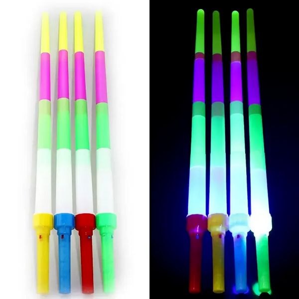 DHL Retrattile Light Stick Bar Flash Led Toy Fluorescente Concert Cheer Bastoni telescopici Bambini Carnevale di Natale Giocattoli 4 Sezione Big Size F0721