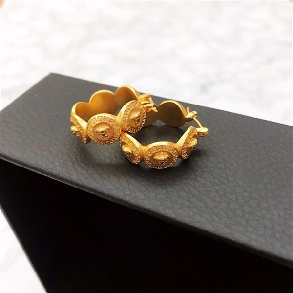 

2022 36% off designer jewelry fan family earrings girl, Golden